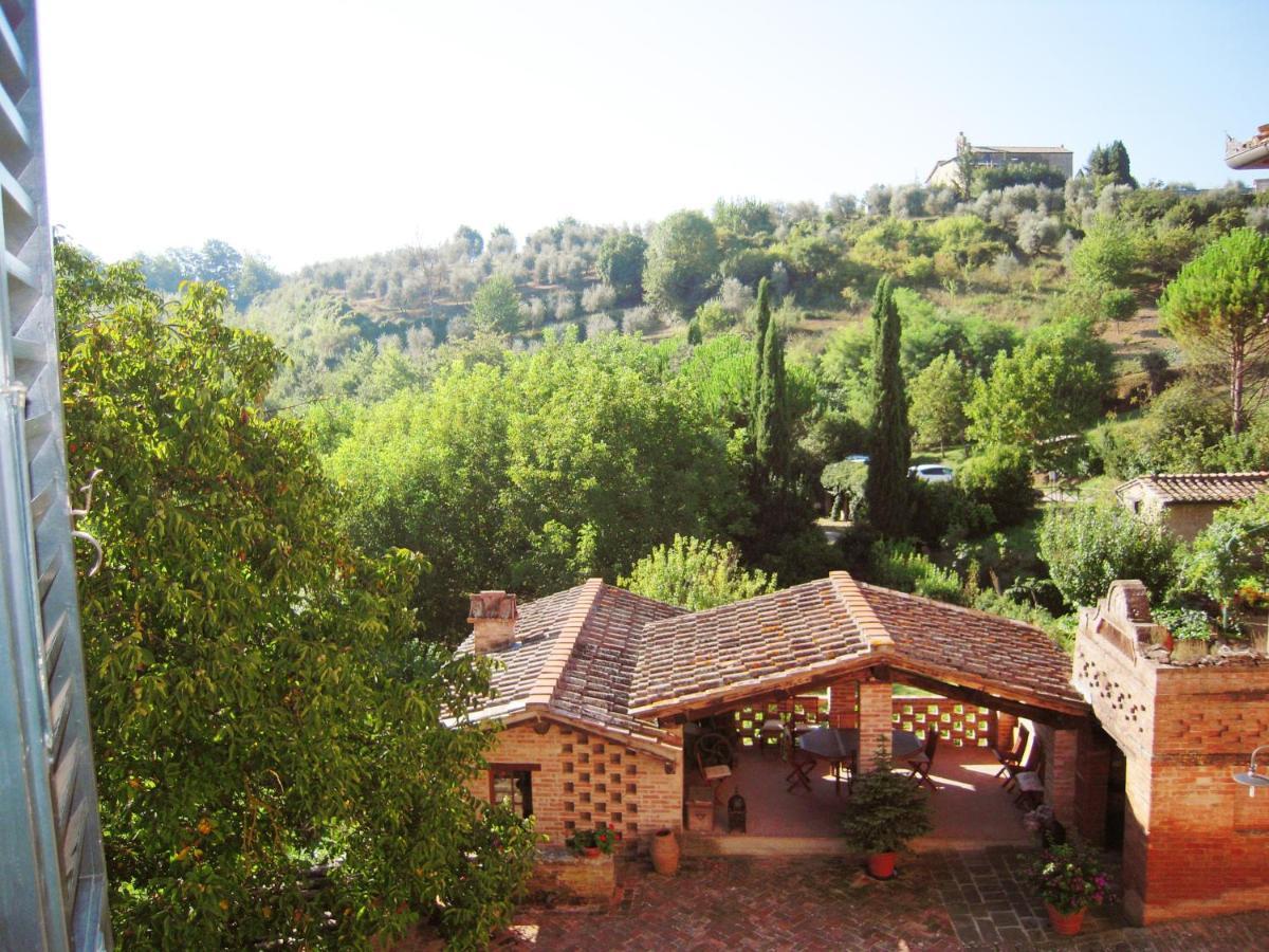 Villa Caprera Siena Bagian luar foto