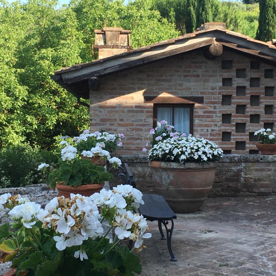 Villa Caprera Siena Bagian luar foto