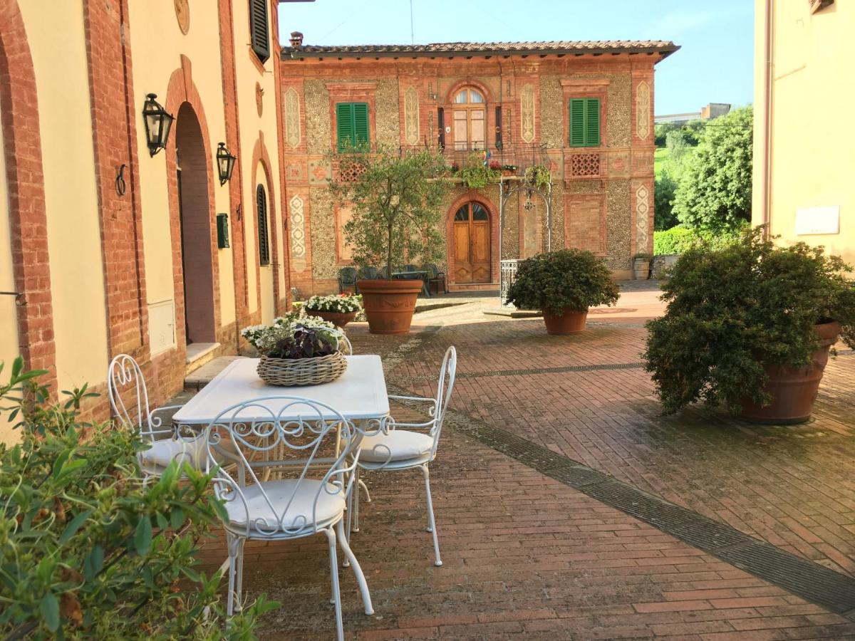 Villa Caprera Siena Bagian luar foto