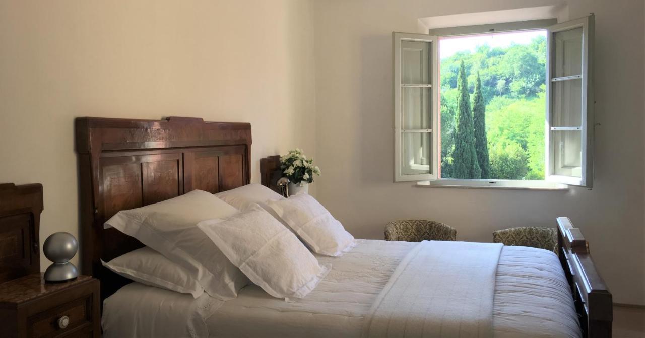 Villa Caprera Siena Bagian luar foto