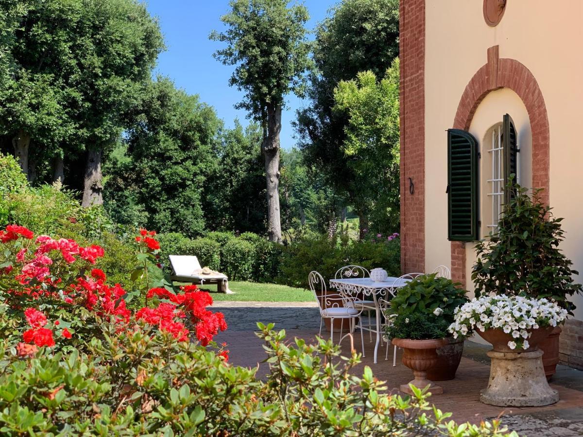 Villa Caprera Siena Bagian luar foto
